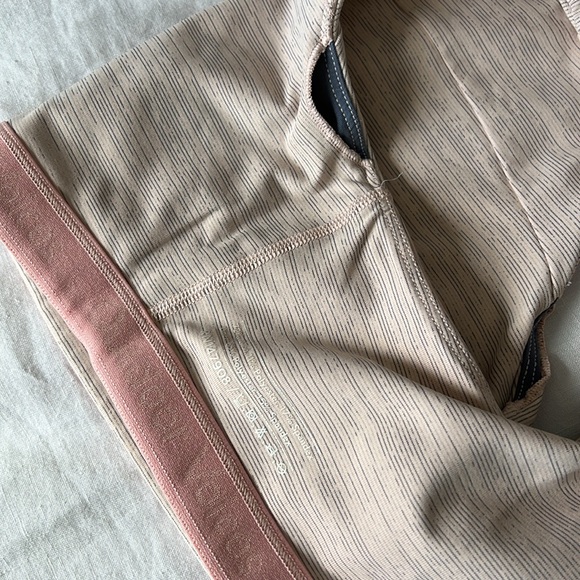 Outdoor Voices TechSweat Crop - Picture 4 of 5